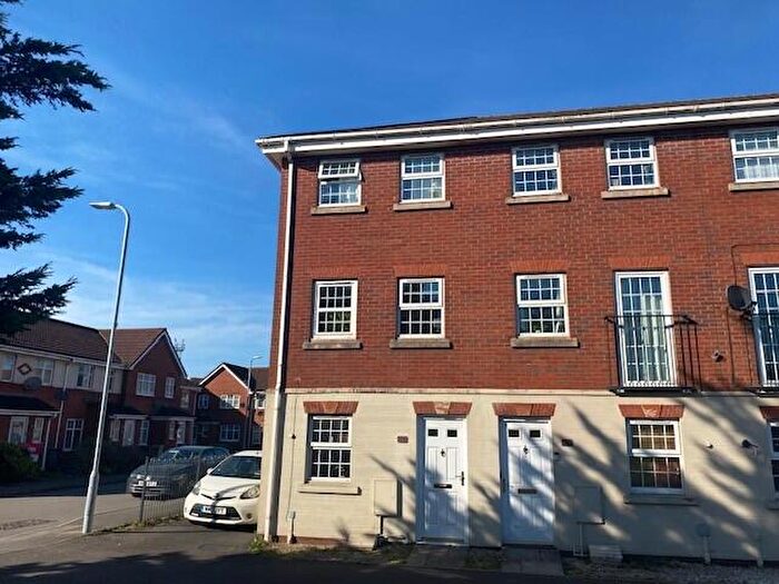 4 Bedroom House To Rent In De Bawdrip Road, Pengam Green, Cardiff, CF24