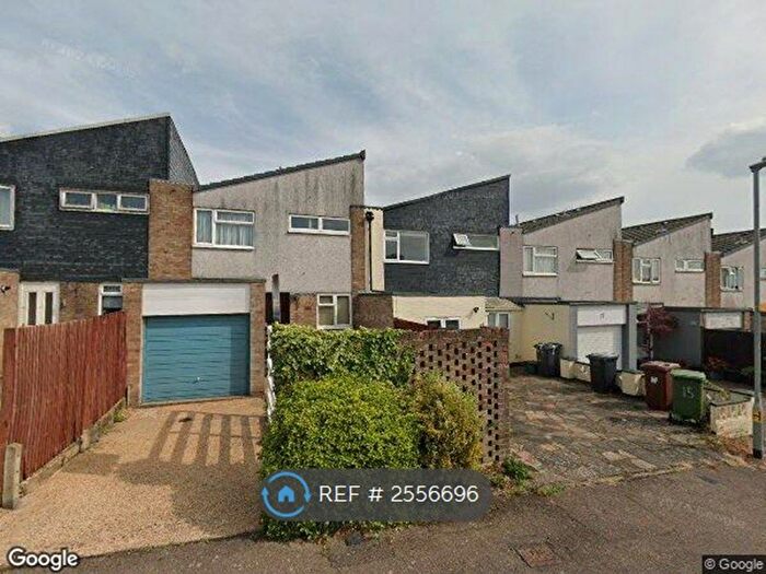 4 Bedroom Terraced House To Rent In Hyde Avenue, Potters Bar, EN6