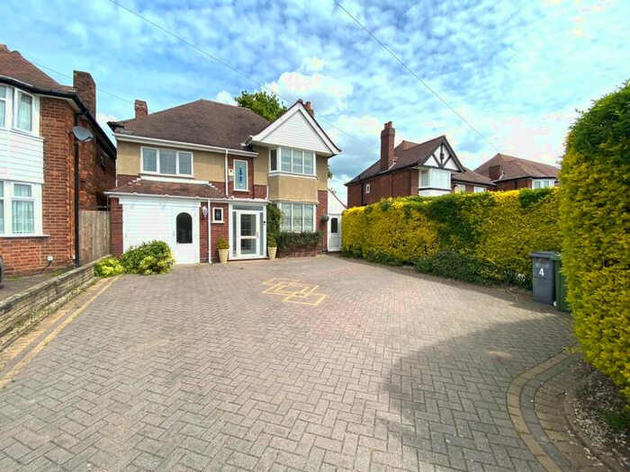 4 Bedroom House To Rent In Hazelhurst Road, Castle Bromwich, B36