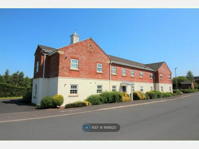 2 Bedroom Flat To Rent In Handshaw Drive, Penwortham, Preston, PR1