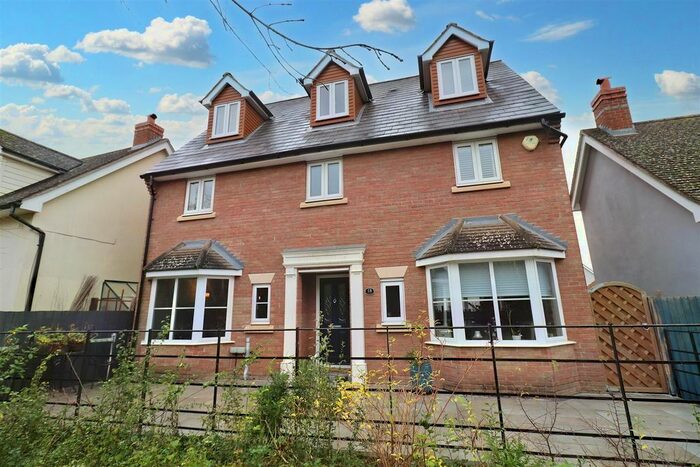 6 Bedroom Detached House For Sale In Coopers Crescent, Great Notley, Braintree, CM77