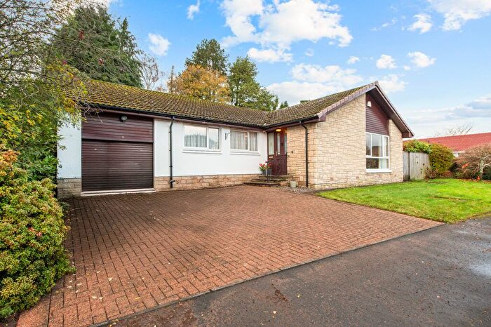 3 Bedroom Detached Bungalow For Sale In The Roundel, Auchterarder, PH3