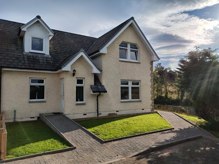 4 Bedroom Semi-Detached House For Sale In Knockanreoch, Westlands Road, Rothesay, PA20