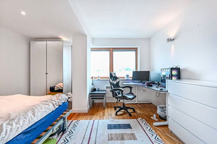 Studio To Rent In St Pancras Way, Camden, London, NW1