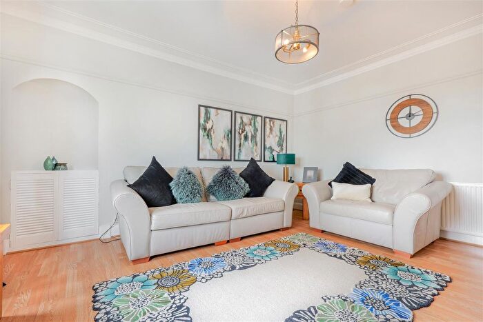 2 Bedroom Flat For Sale In Campbell Street, Wishaw, ML2