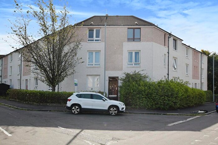 2 Bedroom Apartment To Rent In Tobago Street, Calton, G40