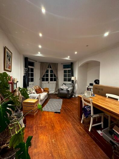 2 Bedroom Flat To Rent In Holgate Road, York, YO24