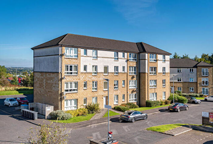 2 Bedroom Flat To Rent In Croft Gardens, Cambuslang, Glasgow, G72