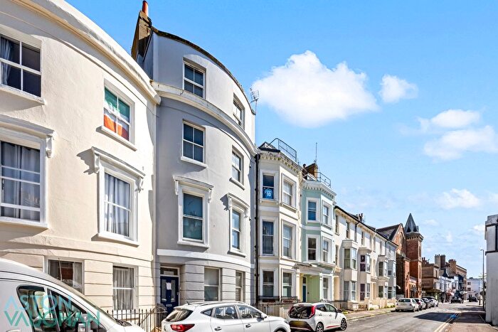 Studio To Rent In St. Georges Terrace, Brighton, BN2