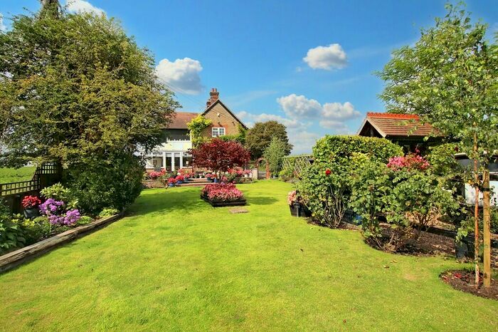 4 Bedroom Semi-Detached House For Sale In Green Street, Great Canfield, CM6