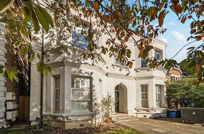 1 Bedroom Flat To Rent In Cavendish Road, London, NW6