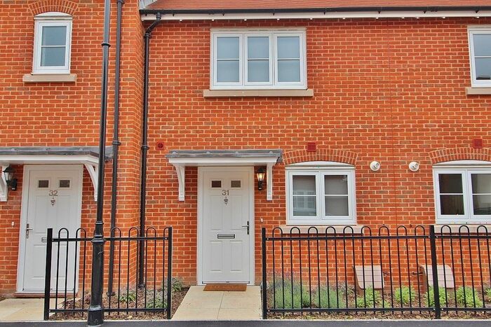 2 Bedroom Terraced House To Rent In Orchard Mead, Waterlooville, PO7