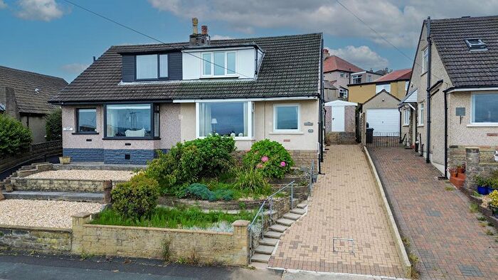 3 Bedroom Bungalow For Sale In Kingsway, Heysham, LA3