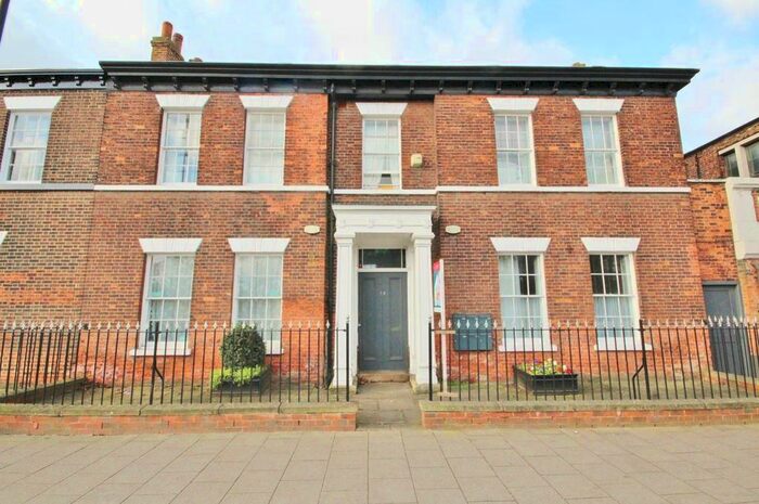1 Bedroom Flat To Rent In Park Street, Selby, YO8