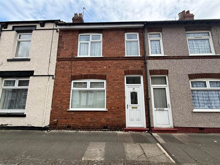 2 Bedroom Terraced House For Sale In Locomotive Street, Darlington, DL1