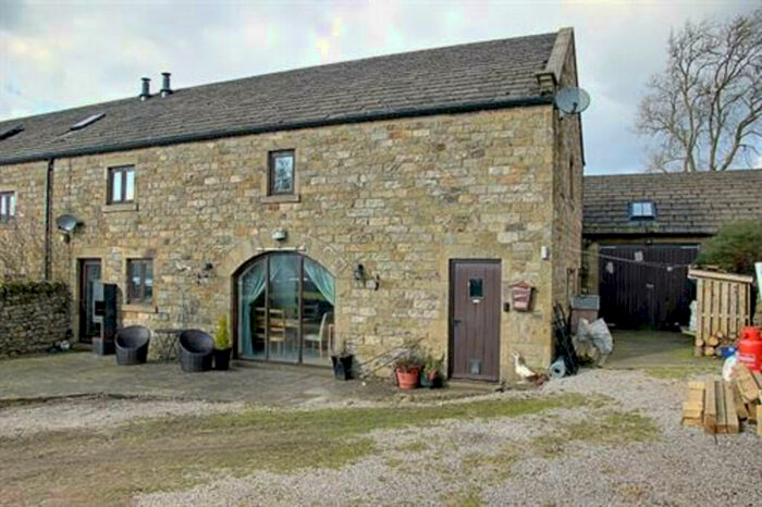 3 Bedroom Barn Conversion To Rent In Bouthwaite, Harrogate, HG3