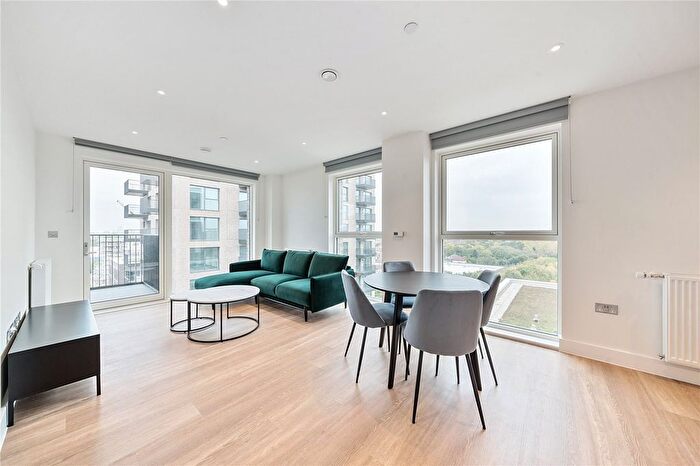 1 Bedroom Flat To Rent In Henley Cross, London, SE3