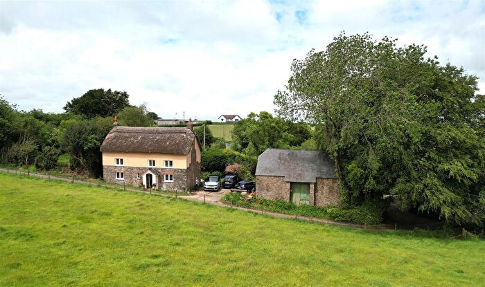 3 Bedroom Cottage For Sale In Rural Yarnscombe, Barnstaple, EX31