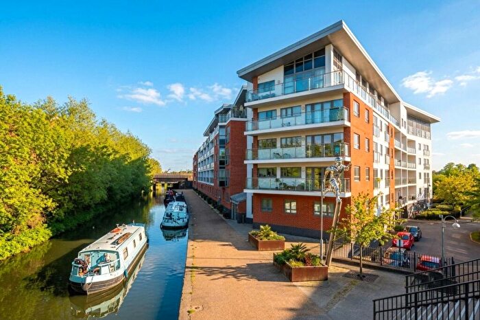 2 Bedroom Apartment For Sale In Trevithick Court, Lonsdale, Wolverton, MK12