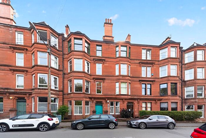 3 Bedroom Flat For Sale In Queens Park Avenue, Glasgow, Glasgow City, G42