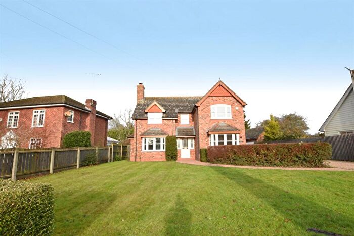 4 Bedroom Detached House For Sale In Church Lane, Utterby, LN11
