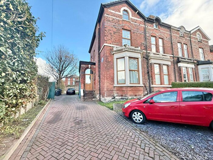 2 Bedroom Flat To Rent In Pembroke Road, Bootle, L20