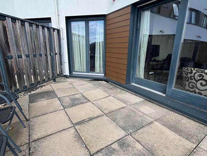 1 Bedroom Flat For Sale In Chatham Place, Reading, RG1