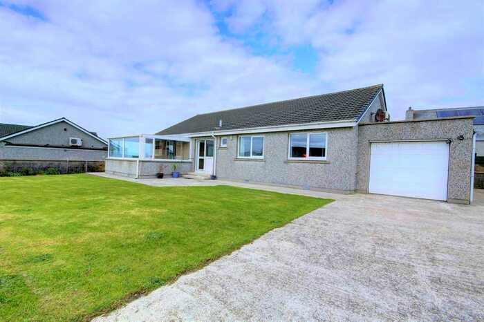 3 Bedroom Detached House For Sale In , Craigiefield Park, St. Ola, KW15