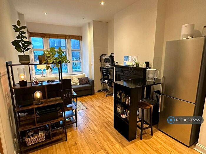 1 Bedroom Flat To Rent In West Hendon Broadway, London, NW9