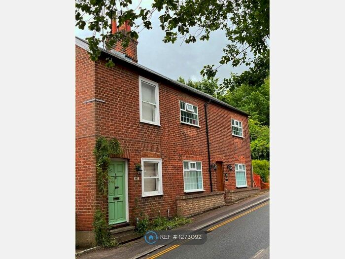 2 Bedroom Semi-Detached House To Rent In High Street, Fordwich, Canterbury, CT2