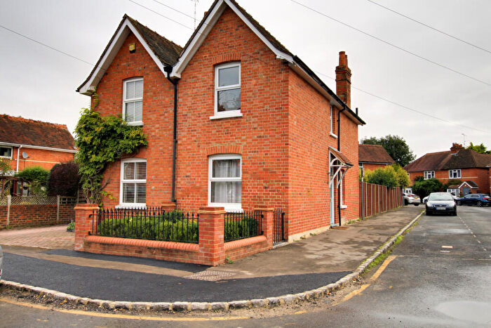 2 Bedroom Semi-Detached House To Rent In Meadowside Road, Pangbourne, Reading, Berkshire, RG8