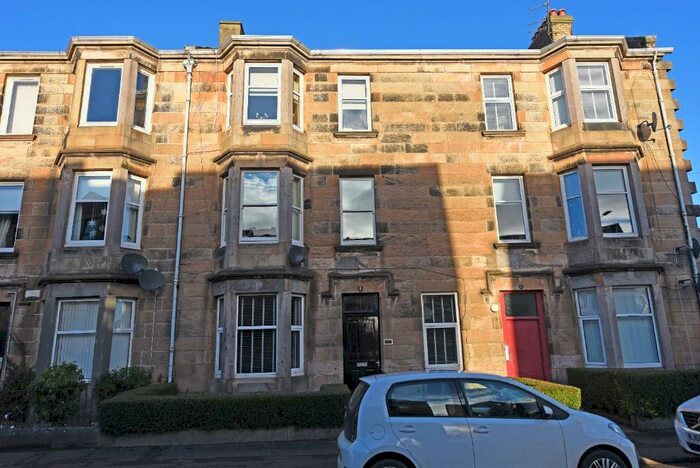1 Bedroom Flat To Rent In Hartfield Gardens, Dumbarton, West Dunbartonshire, G82