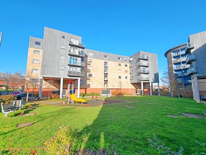 2 Bedroom Flat To Rent In Wherstead Road, Ipswich, IP2