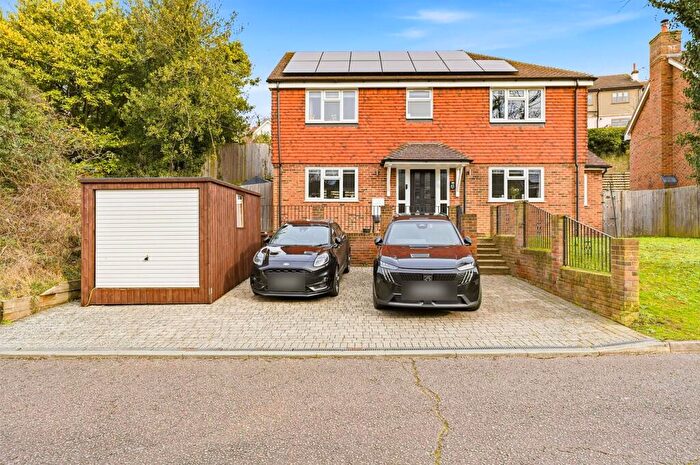 4 Bedroom Detached House For Sale In Hickory Dell, Hempstead, Gillingham, ME7