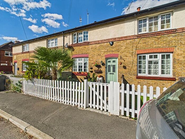 3 Bedroom Terraced House For Sale In Ordnance Close, Feltham, Middlesex, TW13