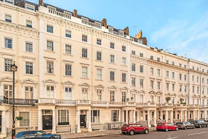 2 Bedroom Flat For Sale In St Georges Drive, Pimlico Grid, London, SW1V