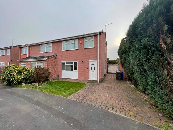 3 Bedroom Semi-Detached House To Rent In Maypole Lane, Littleover, Derby, Derbyshire, DE23