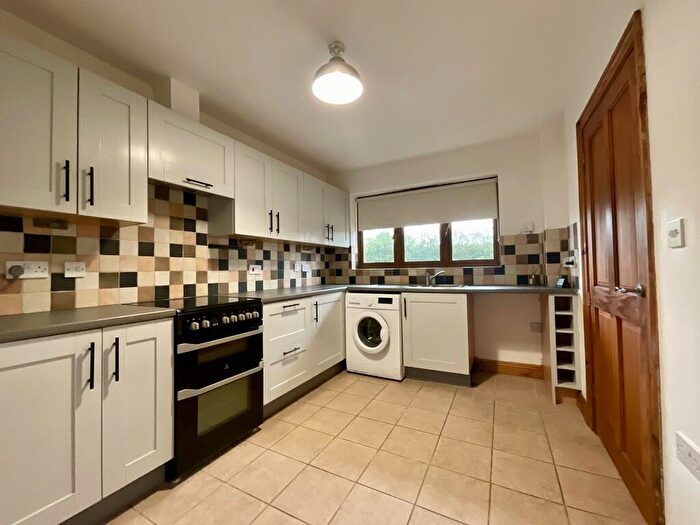 3 Bedroom Terraced House To Rent In Swinderby Road, North Scarle, LN6