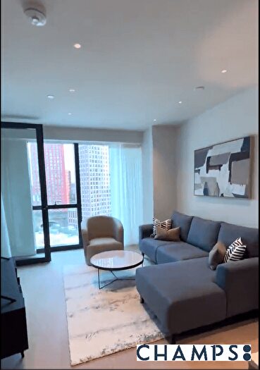 1 Bedroom Flat To Rent In Wandsworth Road, SW8