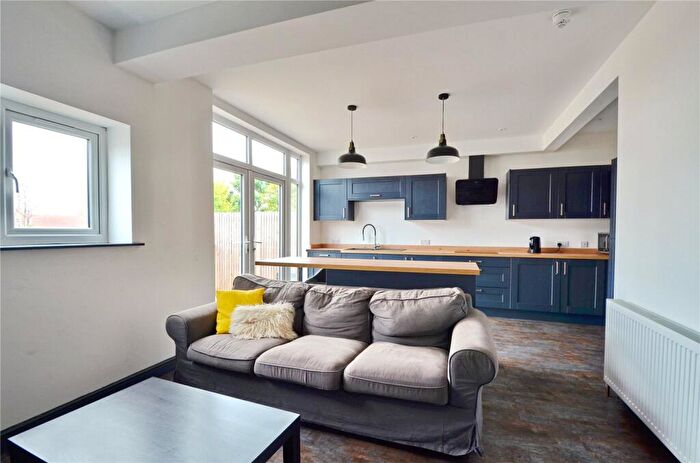 1 Bedroom Property To Rent In Southmead Road, Southmead, Bristol, Bristol, BS10