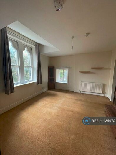 1 Bedroom Flat To Rent In Mount Royd, Bradford, BD8