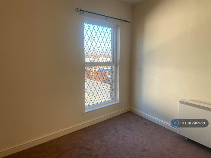1 Bedroom Flat To Rent In Blackpool Street, Burton-On-Trent, DE14
