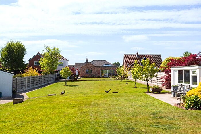 3 Bedroom Bungalow For Sale In Mill Lane, Wigginton, York, North Yorkshire, YO32