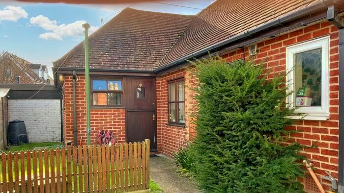 1 Bedroom Property To Rent In Hythe Hill, Colchester, CO1