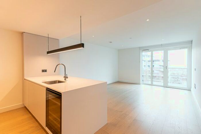 2 Bedroom Flat To Rent In White City Living, Belvedere Row Apartments, Fountain Park Way, White City, W12