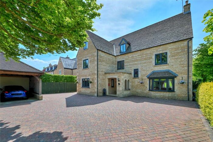 5 Bedroom Detached House For Sale In Bridge Street, King's Cliffe, Northamptonshire, PE8