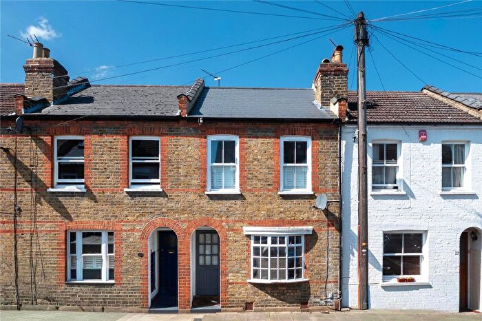 2 Bedroom Terraced House For Sale In Warwick Road, Twickenham, TW2
