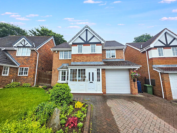 4 Bedroom Detached House For Sale In Dunholm Close, Houghton Le Spring, Tyne And Wear, DH5