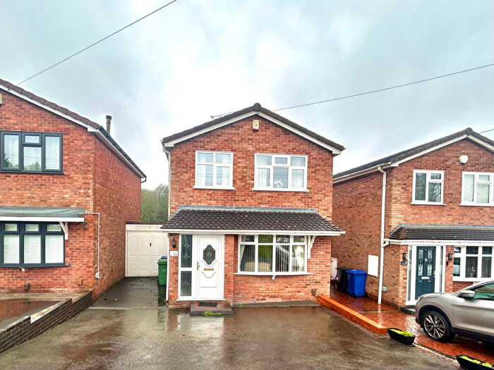 3 Bedroom Detached House For Sale In Gorge Road, Sedgley, DY3