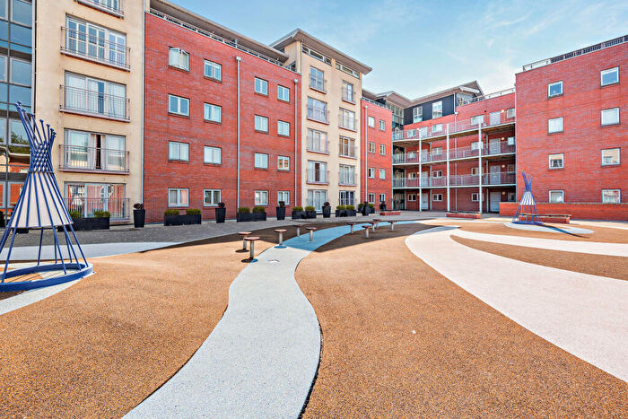 2 Bedroom Flat For Sale In The Leadworks, Queens Road, Chester, CH1